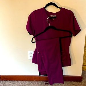Grey’s Anatomy scrub set size medium